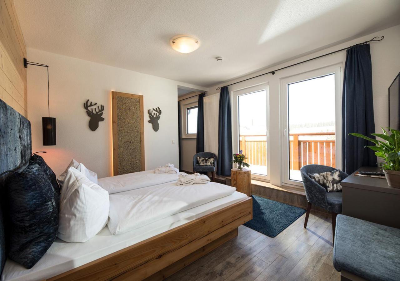 Thaelerhaeusle Hotel Furtwangen Exterior photo