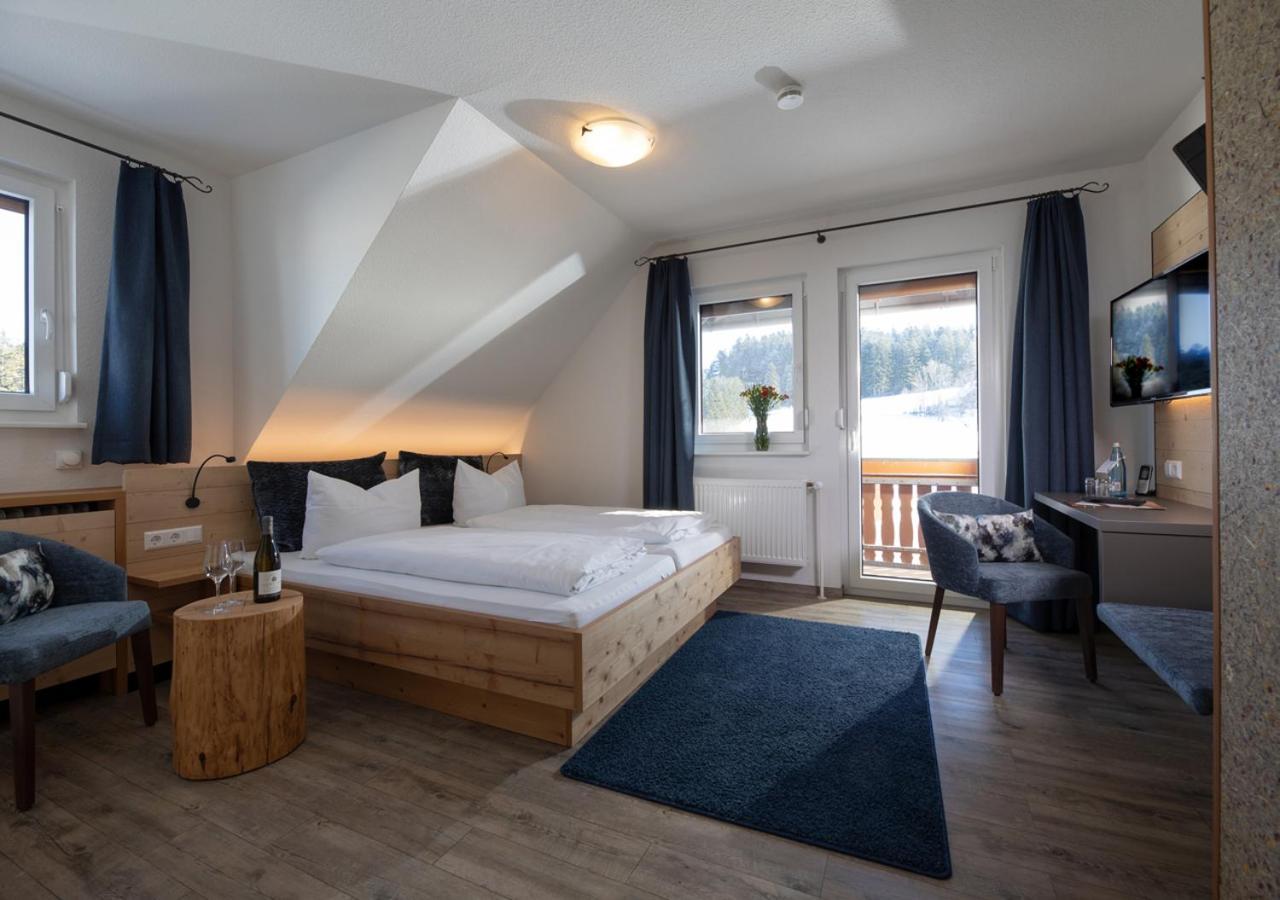 Thaelerhaeusle Hotel Furtwangen Exterior photo